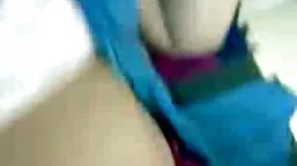 प्यारा अमेरिकी सैडी अपने पति को धोखा देने के लिए एक अजनबी के साथ एक सेक्सी पिक्चर फुल बैकफ्लिप करता है