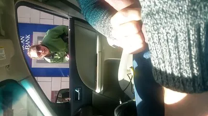 चूमा सेक्सी पिक्चर फुल एचडी बाथरूम में