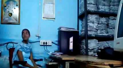 मालिश फुल सेक्सी वीडियो पिक्चर पार्लर सेक्स