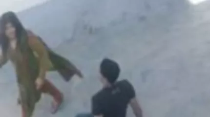 कैरोलीन हमेशा एक काले रंग के साथ अंतरजातीय फुल सेक्सी पिक्चर वीडियो चुंबन बनाना चाहता था